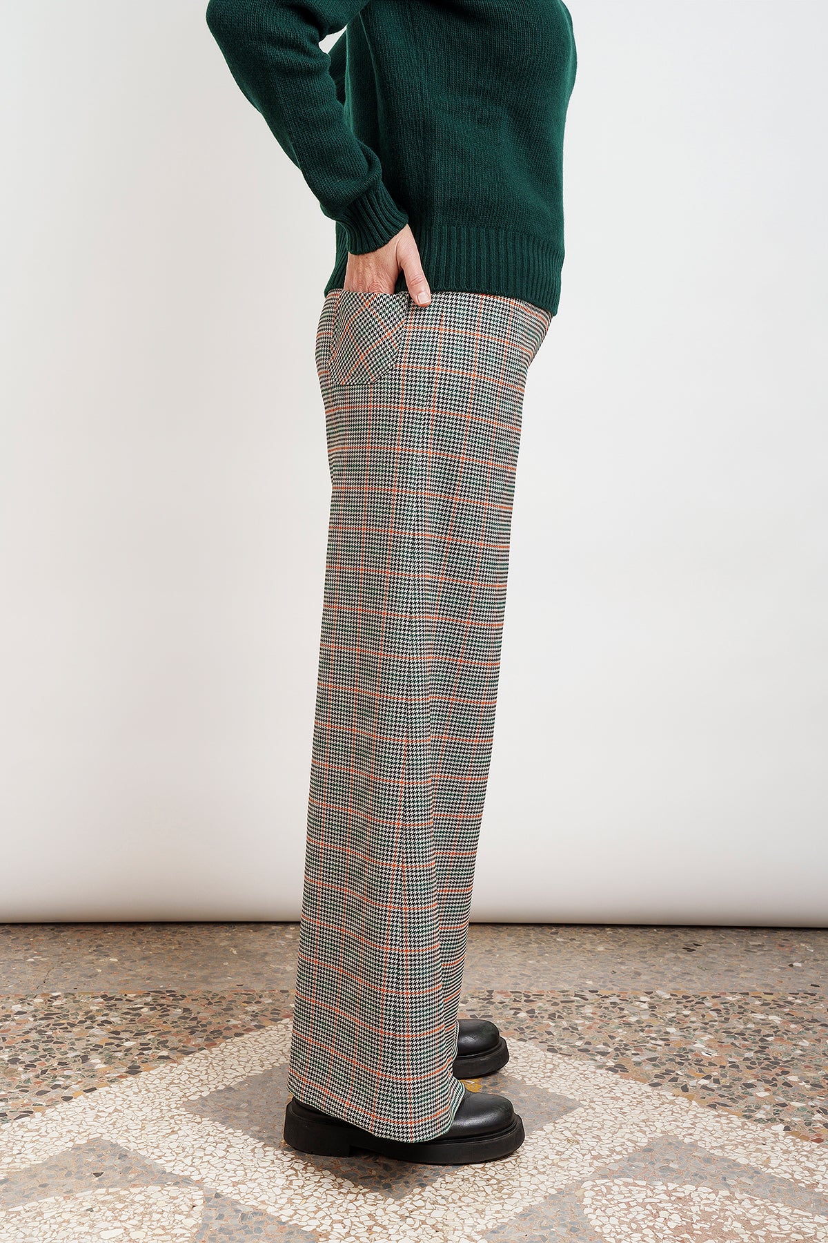 Must have trousers in cornflower velvet