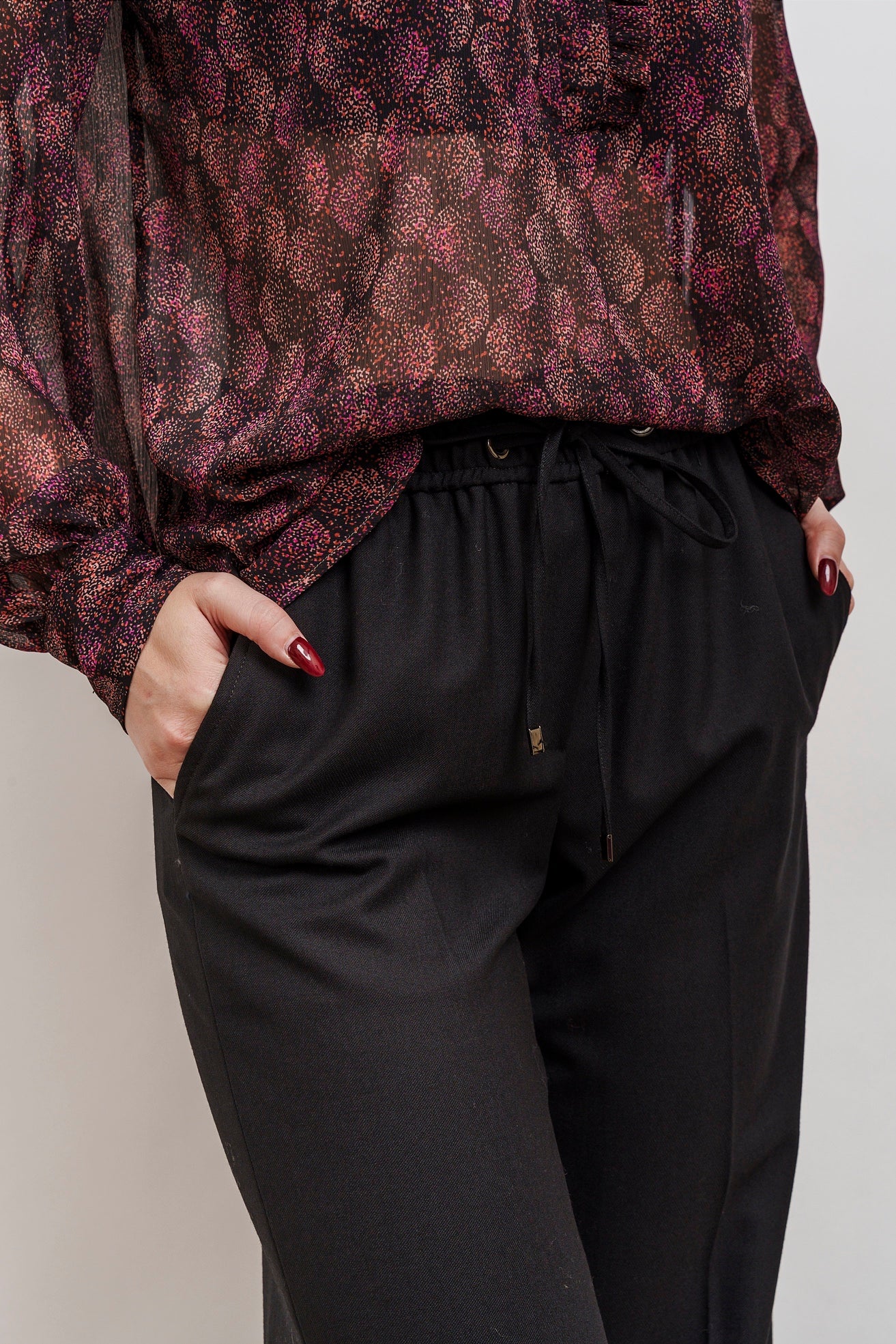 PANTALONE in morbida flanella di lana nero