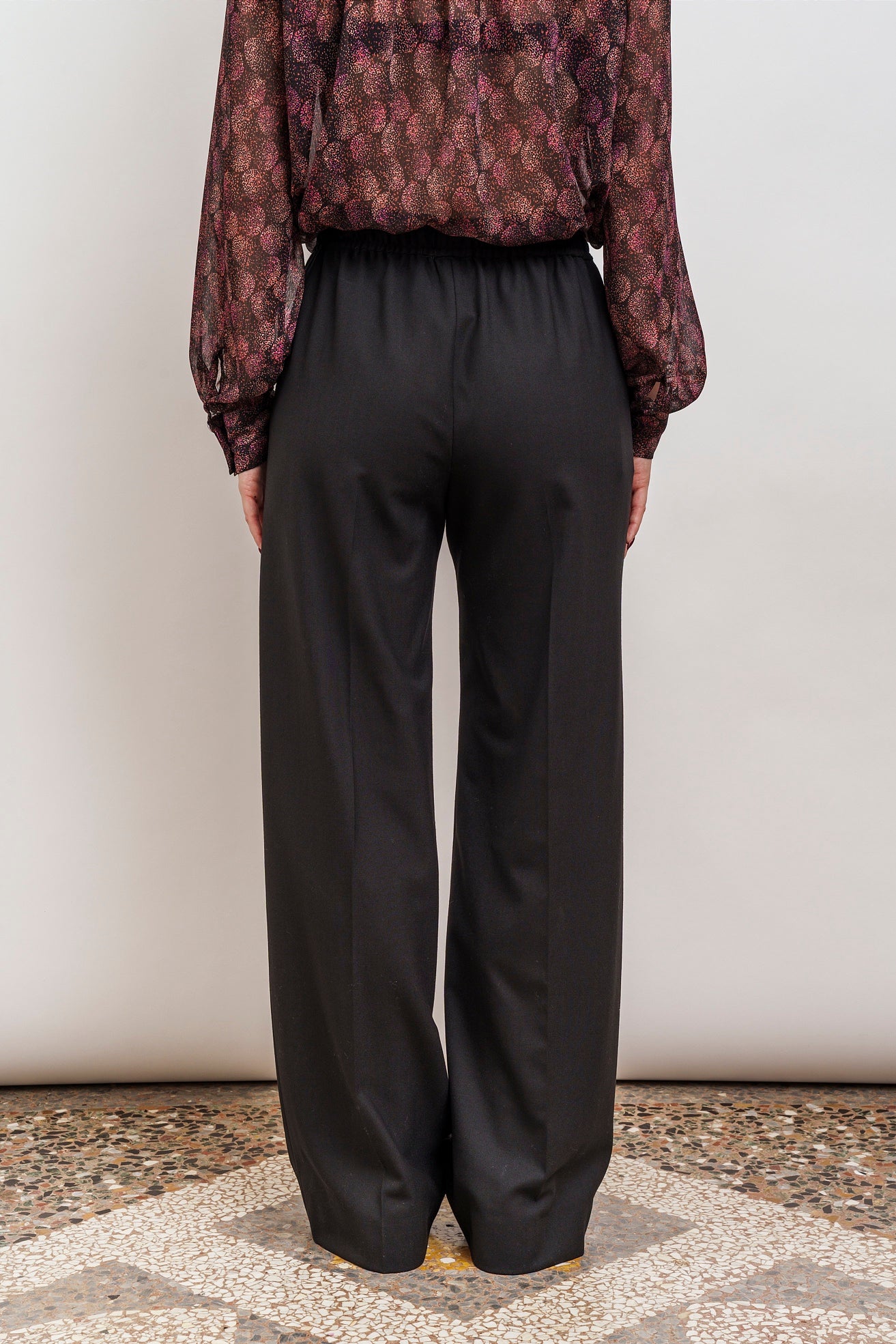 PANTALONE in morbida flanella di lana nero