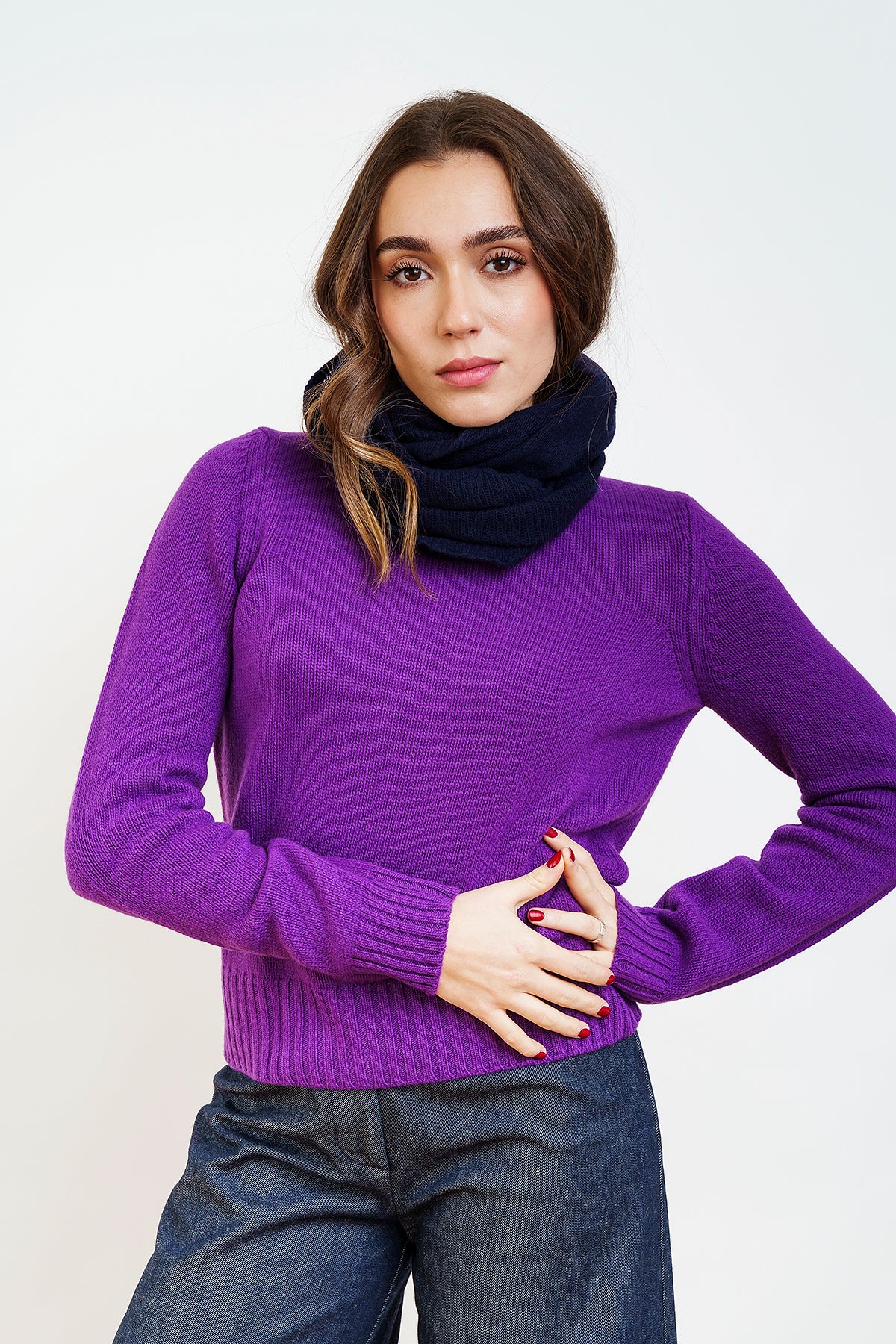 GAIA COLLAR in dark blue merino wool