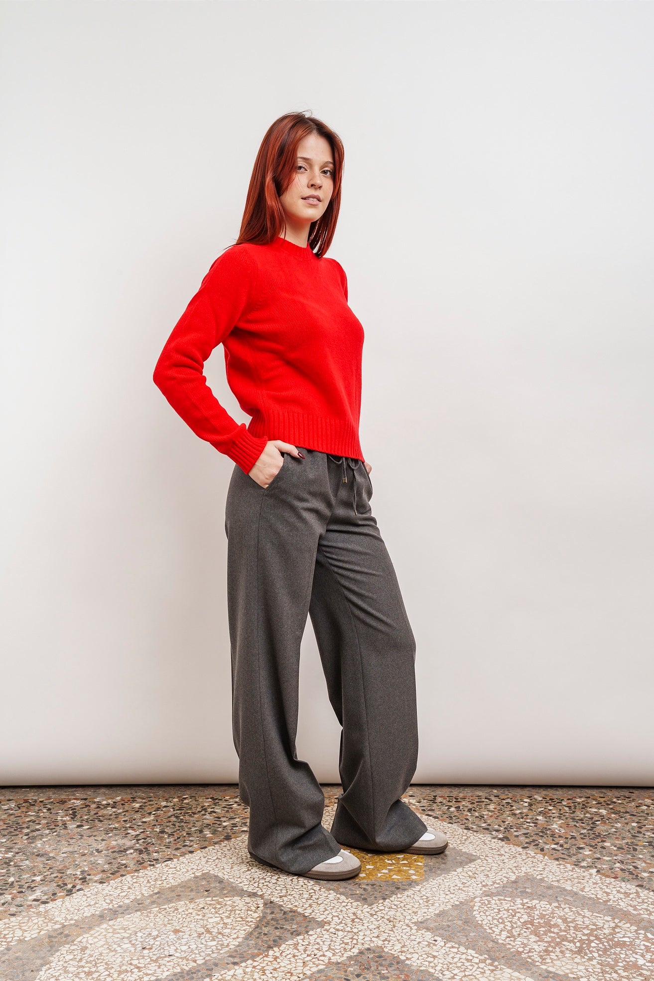 PANTALONE in morbida flanella di lana grigio