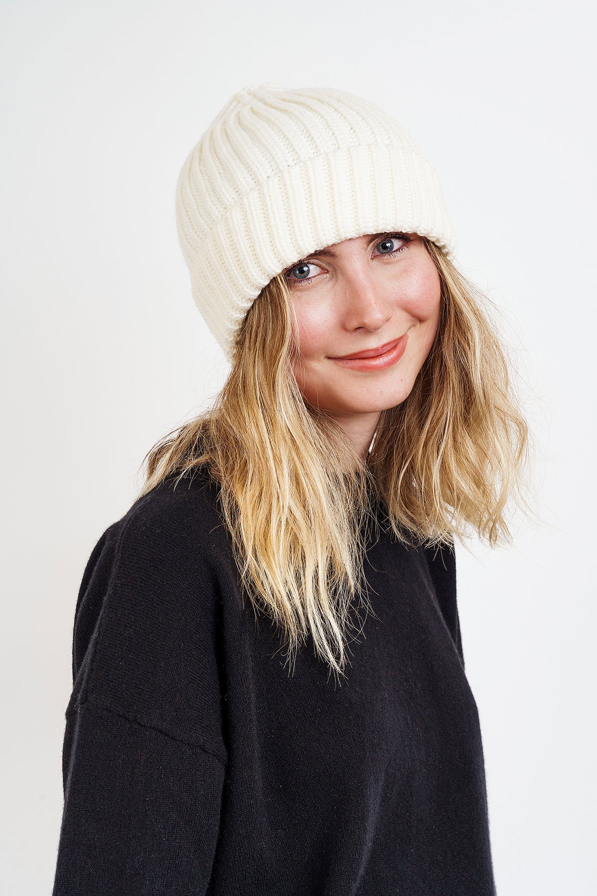 IVORY RIBBED CAP