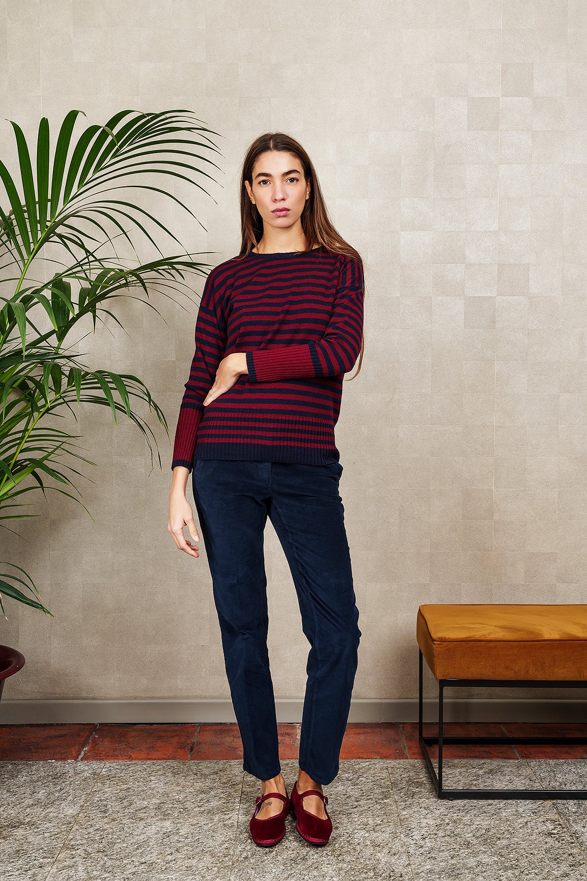 GIROCOLLO A RIGHE IN LANA E CASHMERE, blu e bordeaux