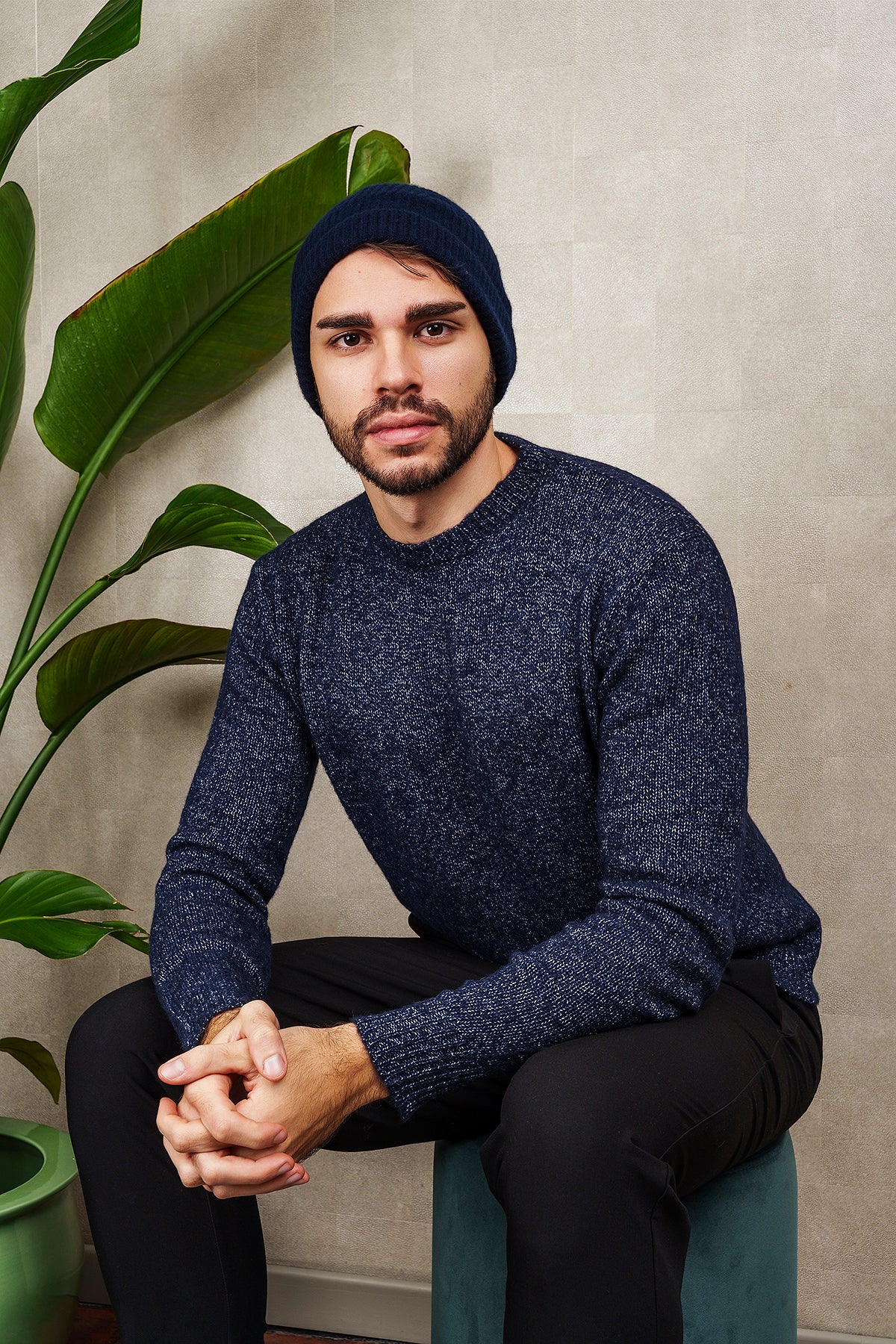 UNISEX CREW NECK SWEATER in olive green melange