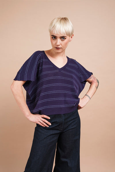 DARK BLUE TOP with contrasting stripes