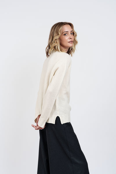 TETI IVORY CREWNECK SWEATER in ecocashmere