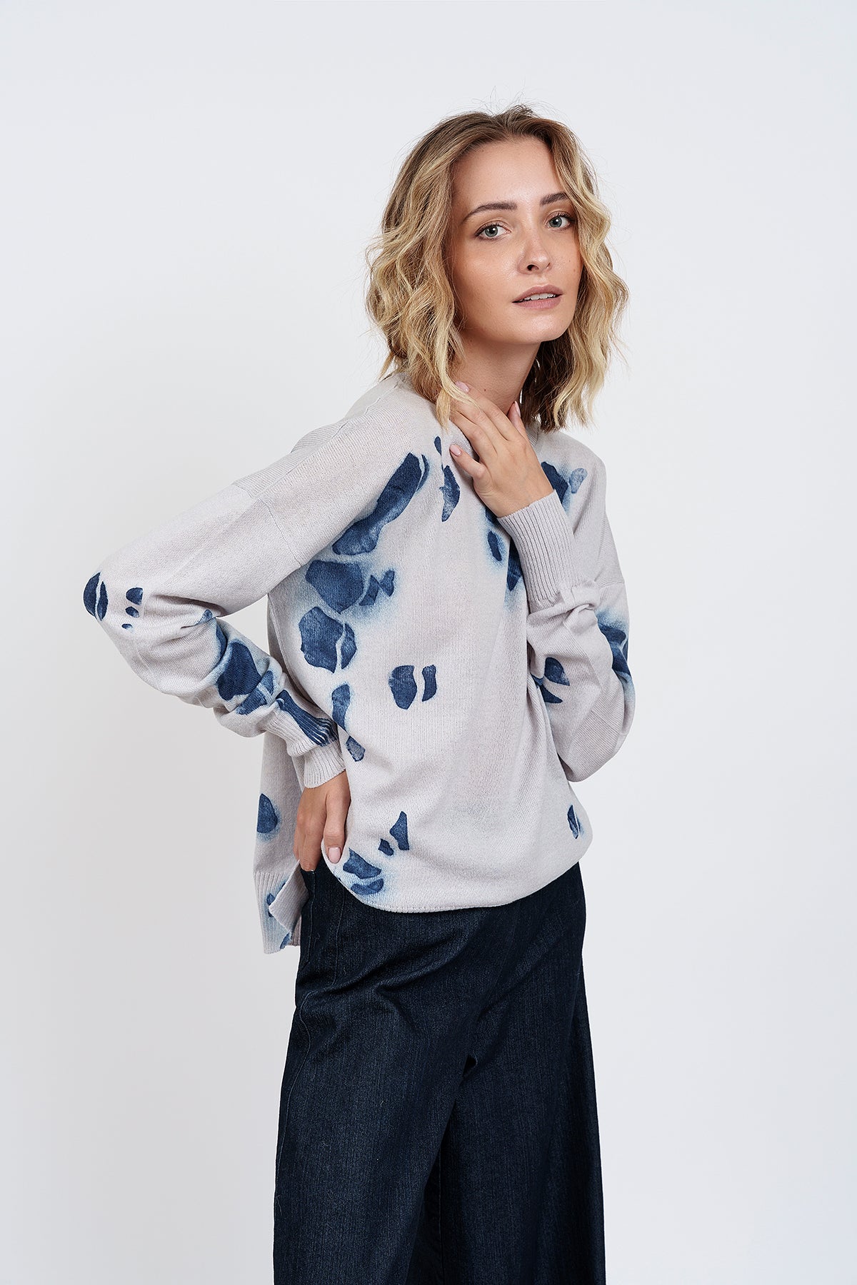 POP FANTASY PULLOVER pearl gray and blue