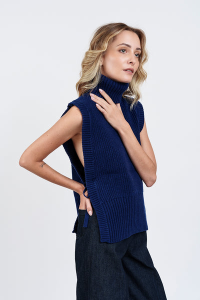 DAVANTINO Blue turtleneck in wool and cashmere