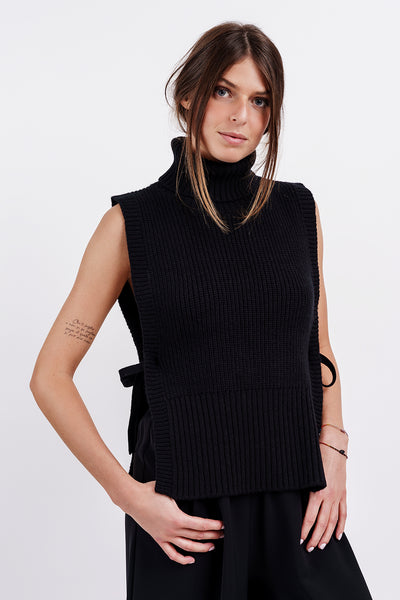 DAVANTINO BLACK TURTLENECK in wool and cashmere